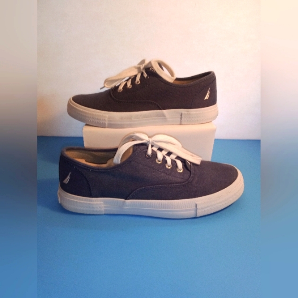 Nautica Women's Navy Canvas Low-Top Sneakers with White Soles